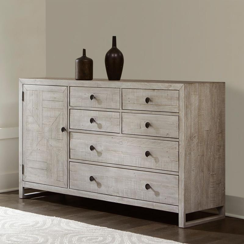 Studio 20 Drawer Dresser